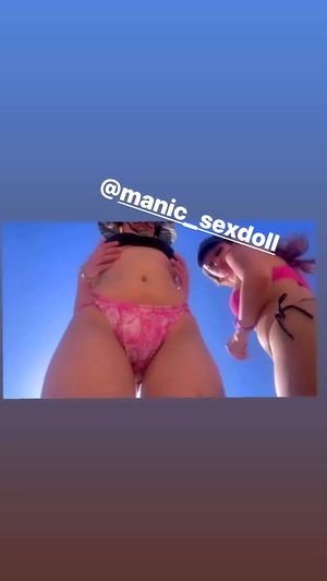 manic__sexdoll