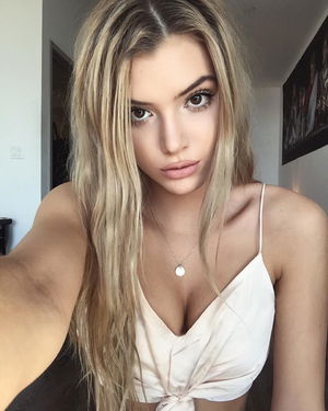 alissaviolet