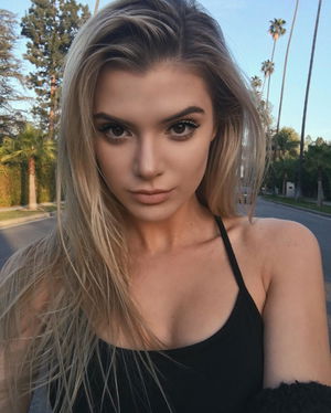 alissaviolet