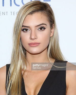 alissaviolet